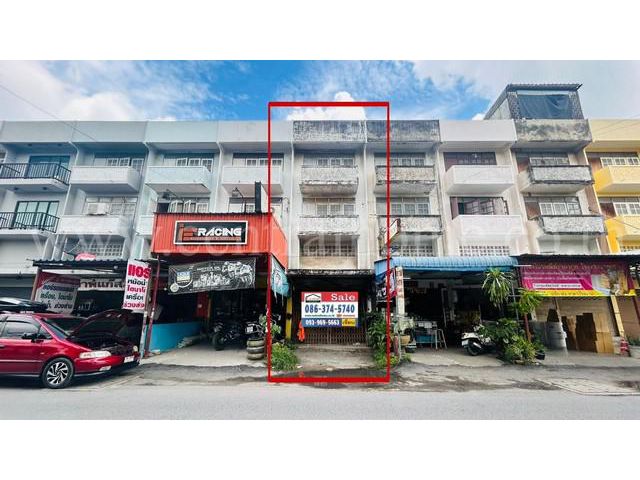P1 อาคารพาณิชย์ 3.5 ชั้น วัดชลอ ติดถนนบางกรวย - ไทรน้อย