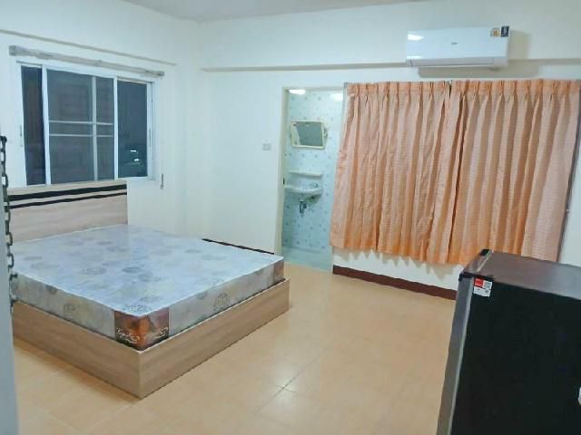 อพาร์ทเมนทใหม่ 5 ชั้น  22 ตร.ม.MRT รามอินทรา กม .4  500ม. พร้อมเฟ