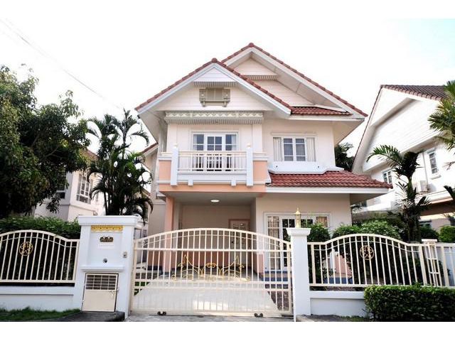 ให้เช่าบ้านเดี่ยว โครงการพาร์คเวย์ชาเล่ย์ ซอยรามคำแหง 190/1