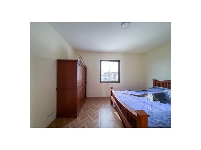 3-Storey Commercial Building with 3 Bedrooms for Rent in Nathon S