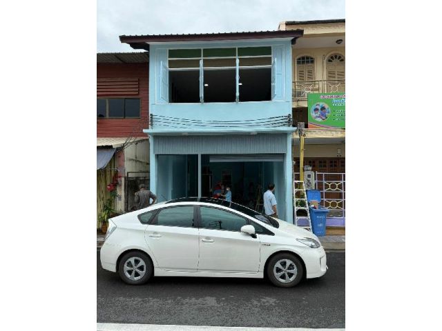 ให้เช่าอาคารพาณิชย์ 2 ชั้น 28ตร.วา.รร.เทศบาลเมืองภูเก็ต 2.2 กม.