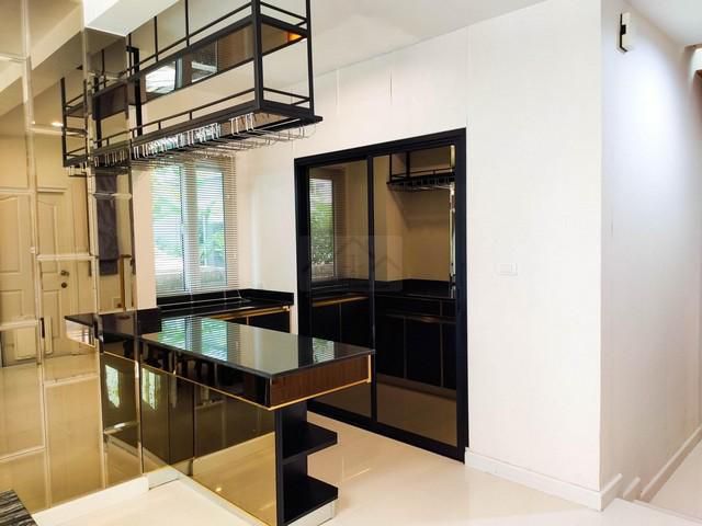 P648 ขาย บ้าน หลังมุม โครงการ ภัสสร เพรสทีจ ลุกซ์ พัฒนาการ 44