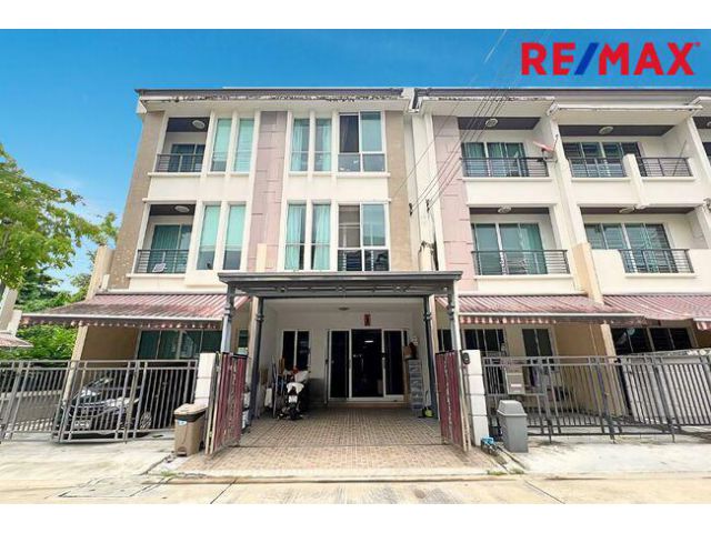 ทาวน์โฮม ราชพฤกษ์ บ้านกลางเมือง สาทร - ตากสิน 2 BANN KLANG MUANG SATHORN-TAKSIN ต่อเติมคุ้ม ตกแต่งสวย