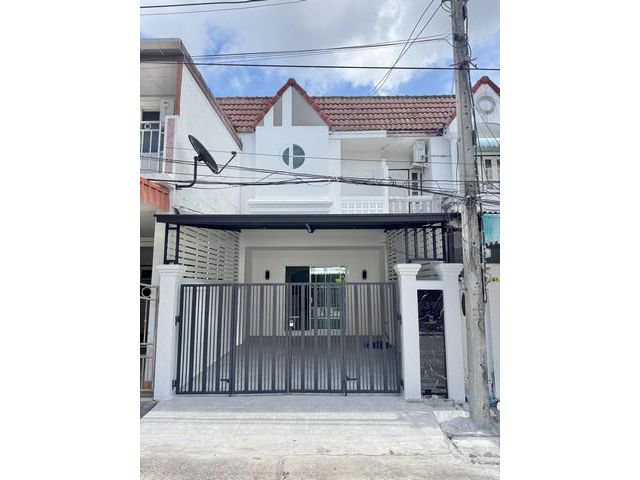 มบ.ภูเก็ตวิลล่า1 ทาวน์โฮมรีโนเวทใหม่ 18วา 2นอน 1น้ำ