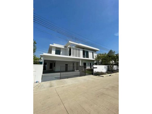 P656 ให้เช่า บ้านเดี่ยว 2 ชั้น โครงการ มัณฑนา บางนากม 15 Mantana