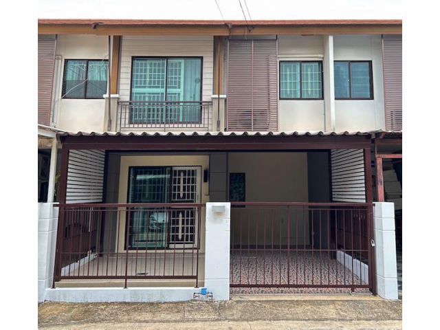 BH3679 ให้เช่าทาวน์เฮาส์ 2 ชั้น พัฒนาการ 32 Pruksa Ville Pattanak