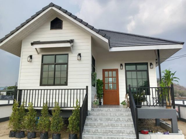 ขายที่ดินเปล่า