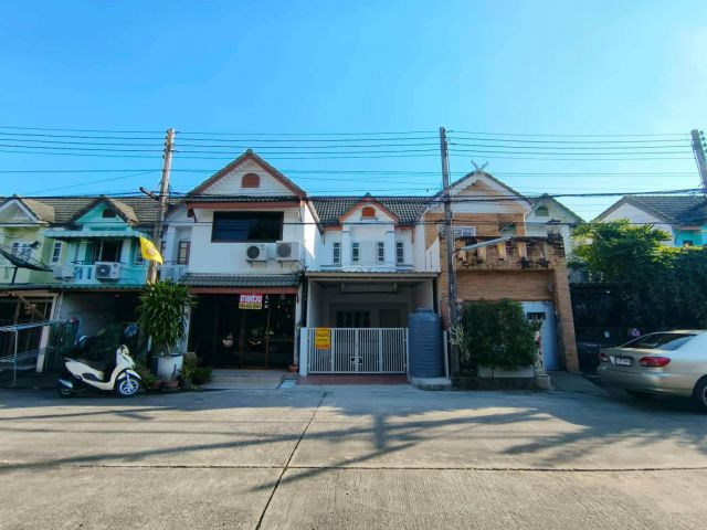 ขายบ้านรีโนเวทใหม่ หมู่บ้านไดมอนด์วิลล์ ลำลูกกาคลอง 2