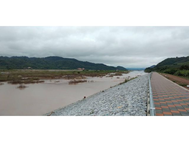 ขายที่ดินติดแม่น้ำโขง 4 ไร่ เพียง 2 ล้านบาท