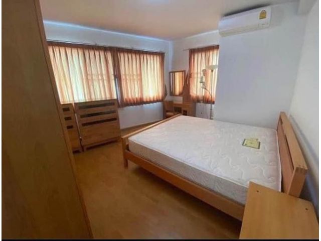 City Home Sukhumvit safe nice
