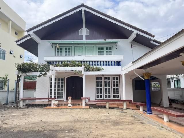 ให้เช่าบ้านเดี่ยว  ซอยรามคำแหง60    ย่าน บางกะปิ หัวหมาก