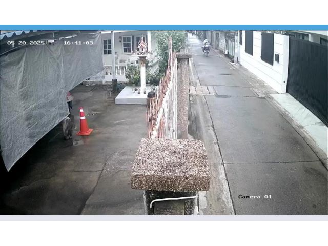 ขายที่ดิน พร้อมบ้านไม้ 2 หลัง