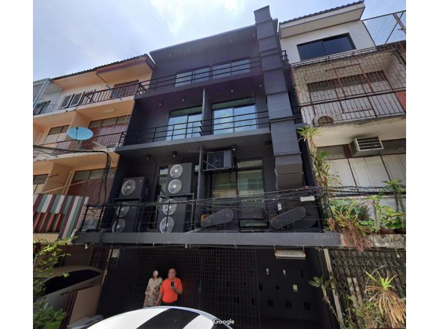 BH3433 ให้เช่า-ขาย ตึกแถวสองคูหา 4 ชั้น ย่านธุรกิจถนนสาทร สีลม