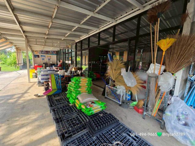 ขายบ้านสวนพร้อมร้านค้า ติดถนน ใกล้ รร.เตรียมทหาร อ.บ้านนา จ.นครนา