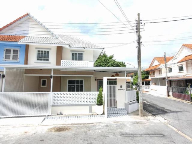 หมู่บ้านพฤกษา21