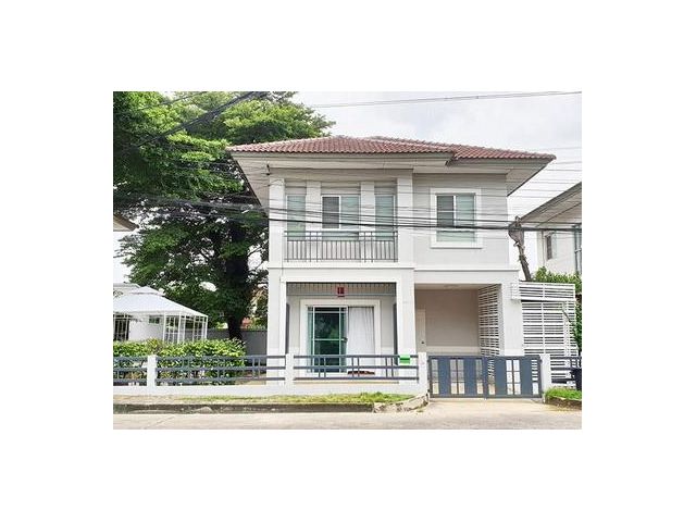 RH1303 ให้เช่าและขายบ้าน หมู่บ้านพร้อมพัฒน์ 2 ใกล้ ซาฟารีเวิร์ล 3 ห้องนอน 2 ห้องน้ำ หน้าสวน พร้อมเฟอร์บางส่วน
