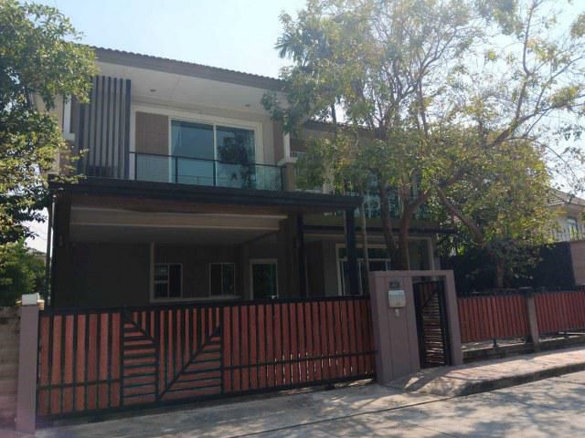 ขายบ้านเดี่ยว 2 ชั้น สไตล์ Modern  ขนาดที่ดิน 67 ตร.ว.