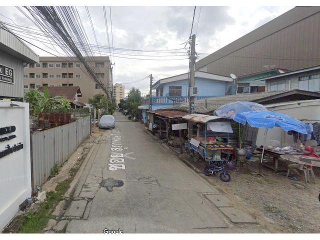 ที่ดิน 100 ตรว.ใกล้รถไฟฟ้าสายสีเหลือง อยู่ในซอยสุภาพงษ์1ตรงข้ามซีคอนสแควร์