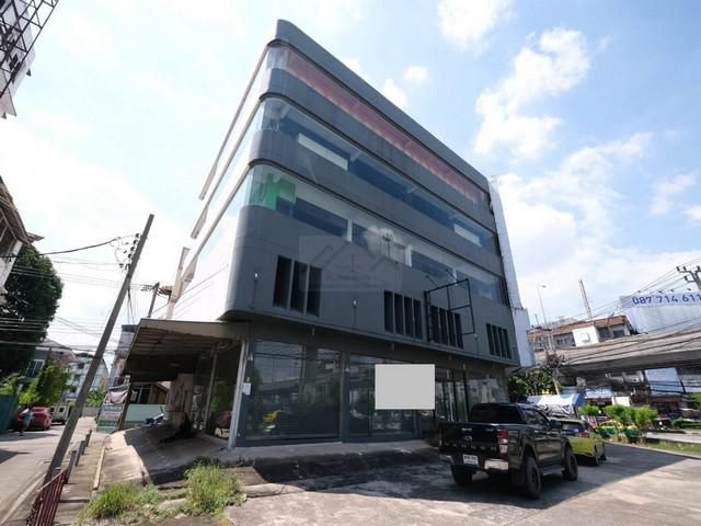 ให้เช่าอาคารพาณิชย์ 5 ชั้น 4 คูหา 1200 ตรม. ติดถนนศรีนครินทร์