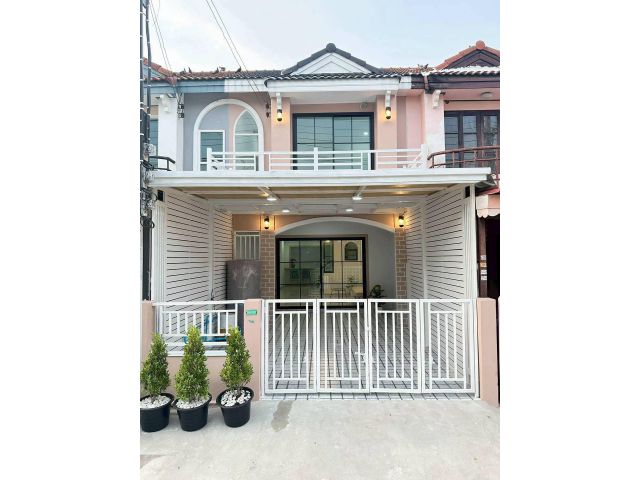 หมู่บ้านสิรารมย์