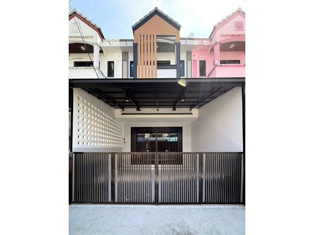 มบ.ศรีสุชาติ2ภูเก็ต ทาวน์โฮมรีโนเวทใหม่ 25วา 3นอน 2น้ำ