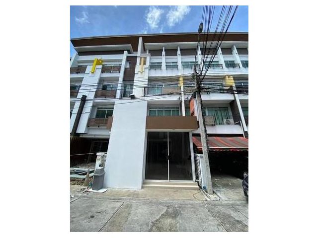 ให้เช่าโฮมออฟฟิศ บิสทาวน์ ลาดพร้าว ใกล้ บิ๊กซีลาดพร้าว
