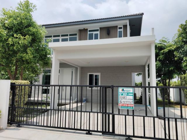 ขายบ้านเดี่ยวขนาด 110 ตรว. พท.218 ตรม.หมู่บ้านมัณฑนา พรานนก สาย2 บางแวก แบบบ้าน Amplify