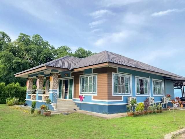 ขาย บ้านพร้อมที่ดิน 3 ไร่ 39 ตร.ว.  2 หลัง  ใกล้วัดร่องขุ่น เชียง
