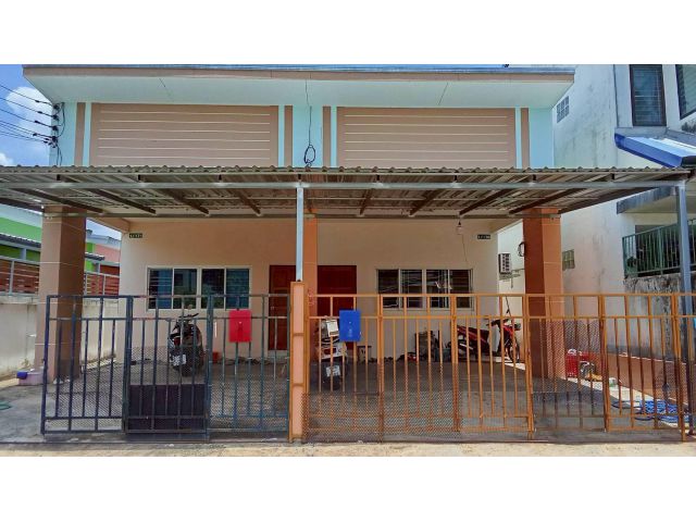 ขายบ้าน2 หลังในเมืองยโสธร