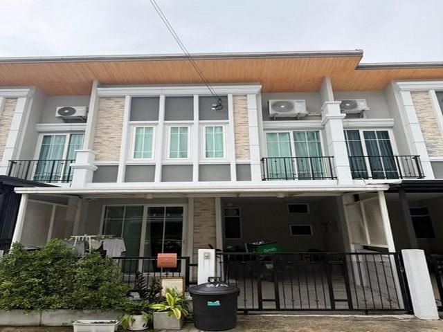 PB5344 ขายทาวน์เฮ้าส์ โครงการ โกลเด้น ทาวน์ รามอินทรา-วงแหวน บ้านหันทางทิศเหนือ ทำเลใกล้ แฟชั่นไอซ์แลน