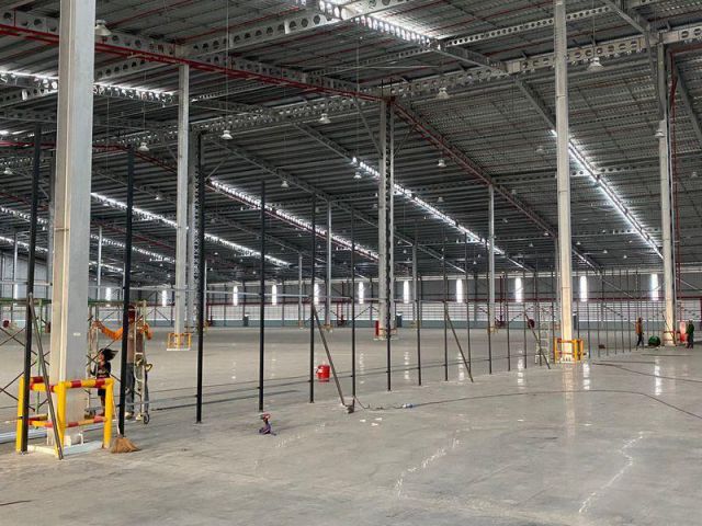 โกดังโรงงานให้เช่า 13,000 ตรม. Free zone ปลวกแดง ระยอง ผังเมือง สีม่วงลาย