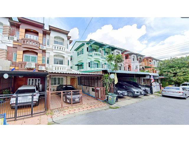 วัดนวลจันทร์ 399ม นวลจันทร์ 25-33 บิ้วท์อิน. MRTวัชรพล 3ชั้น 4นอน