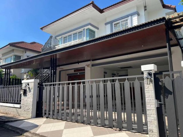 บ้านเดี่ยว 2 ชั้นให้เช่า  บ้าน สิน ธานี แกรนด์ วิลล์ คลอง 5