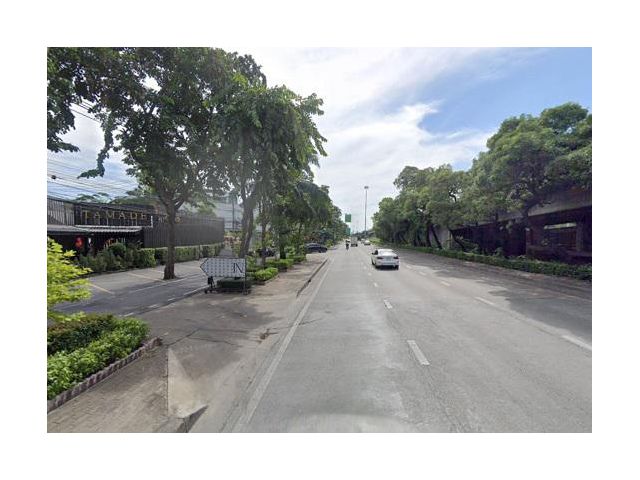 ขายที่ดินพร้อมบ้าน โซนเลียบด่วน ซอยร่วมน้ำใจ (ประดิษฐ์มนูธรรม 10)