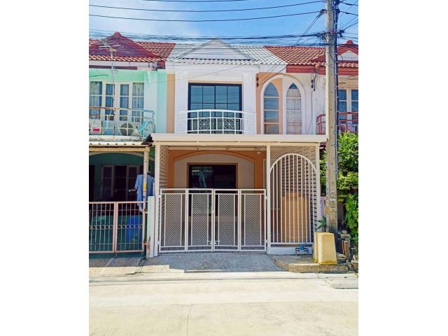หมู่บ้านสิรารมย์