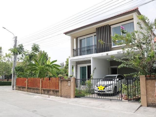 ขายบ้านเดี่ยวแปลงมุม 64 ตรว โกลเด้น วิลเลจ อ่อนนุช-พัฒนาการ อ่อนน