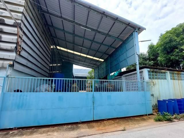 ขายที่ดินพร้อมโกดัง+บ้านพัก 368 ตรว. เทพารักษ์ กม.8 พร้อมใบ รง.4