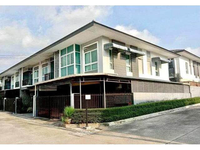 ขายบ้านพร้อมผู้เช่า! ทาวน์โฮม 2 ชั้น แปลงริม เดอะไฟน์เนสทาวน์ ศรี