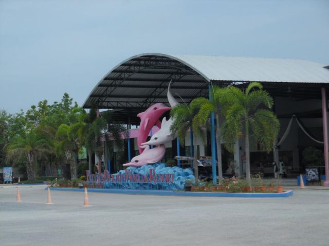Sales Land ,Properties including Public Zoo Licence