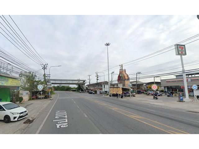 ขายที่ดินเปล่าติดถนนใหญ่เหมาะปลูกสร้างอาคารทำร้านค้าขายวัดศรีวารี