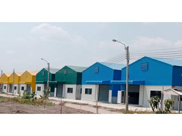 WAREHOUSE FOR RENT//ให้เช่าโกดังออฟฟิศสร้างใหม่ ขนาด240-300ตร.ม ถนนราชพฤกษ์เส้น345 ใกล้โรบินสันราชพฤกษ์