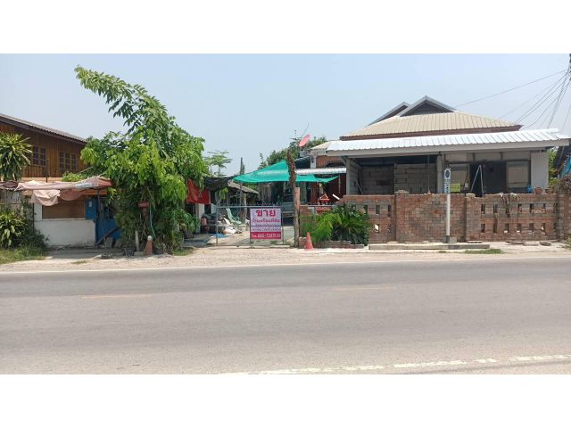 เจ้าของต้องการขายด่วน!!!เข้าเมือง 5 นาที ใกล้ตลาด บ้านเดี่ยวติดถนนสายหลัก ท่ารั้ว ดอยสะเก็ด สันปูเลย