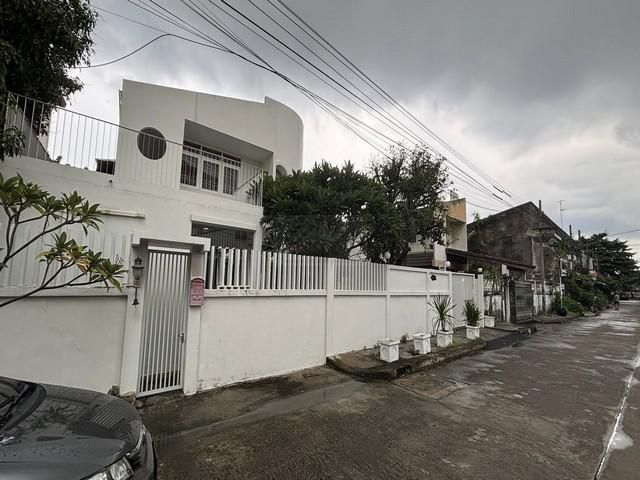 ขายบ้าน 88 ตรว. อมรพันธ์ 9 ลาดพร้าว-วังหิน74 เสนานิคม รีโนเวทพร้อ