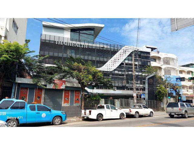 BH2924 ให้เช่าอาคารสำนักงาน 6ชั้น ติดถนนเลียบคลองภาษีเจริญฝั่งเหน