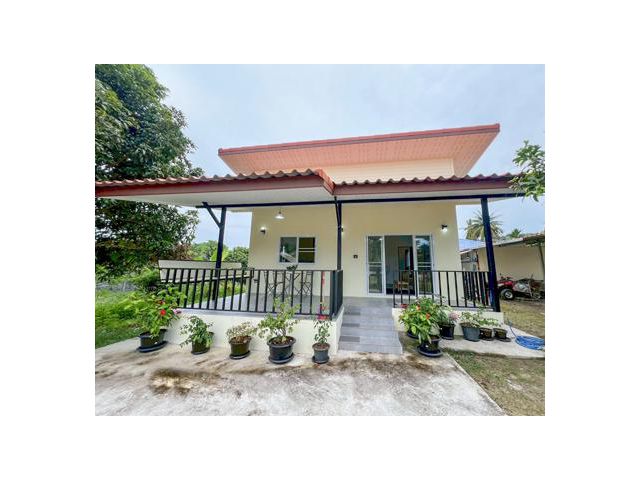 บ้านพัก 1 ห้องนอนให้เช่า หน้าทอน เกาะสมุย ใกล้ทะเล-ตลาด-ท่าเรือ