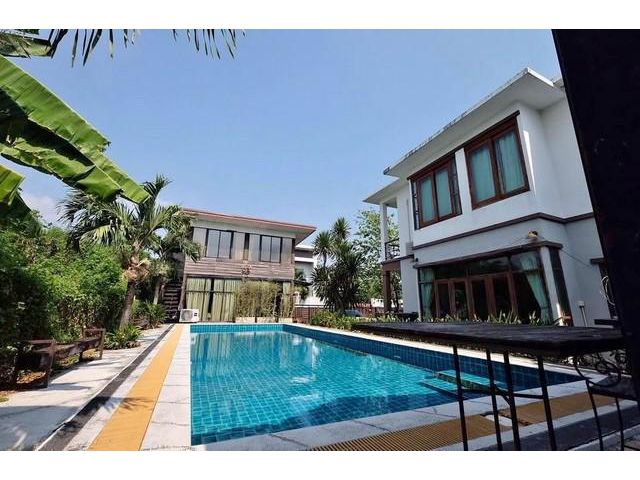 ขายบ้านเดี่ยว 2 ชั้น 200 ตรว.พร้อมสระว่ายน้ำ ลาดพร้าว 71 นาคนิวาส