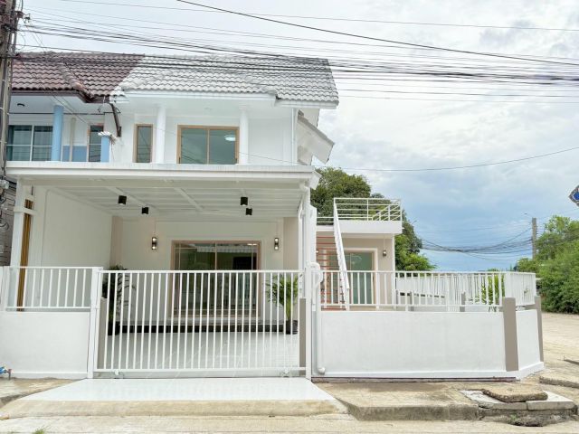 หมู่บ้านบัวทอง4