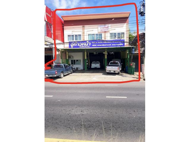 ขายที่ดินพร้อมอาคารติดถนน 4 เลนทางออกอุบลพร้อมเข้าทำธุระกิจได้เลย