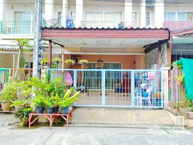 ย่านหนองแขม ตลาดอุ่นเรือน 1กม. เช่าทาวน์โฮม 2 ชั้น  21 ตร.วา
