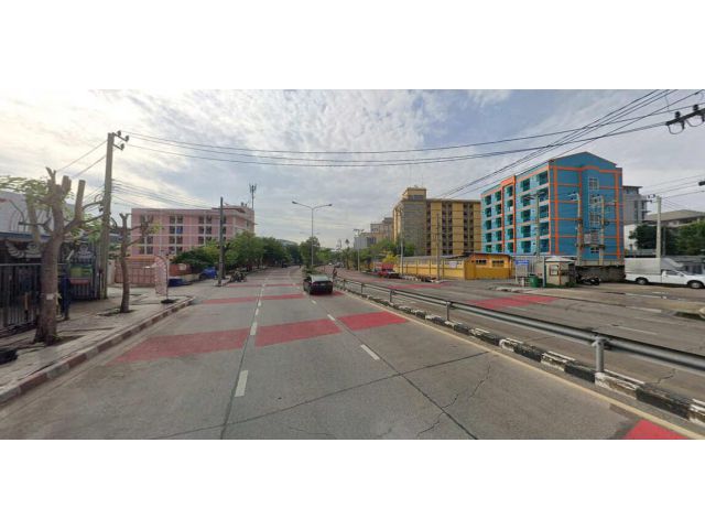 ขายที่ดินพร้อมสิ่งปลูกสร้าง ทำเลทอง ติดถนนสาธุประดิษฐ์ - ยานนาวา !